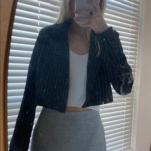 Forever 21 Cropped Blazer
